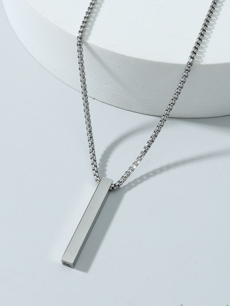 Customize name engraved 4D bar necklace by Classic Collection – photo 5