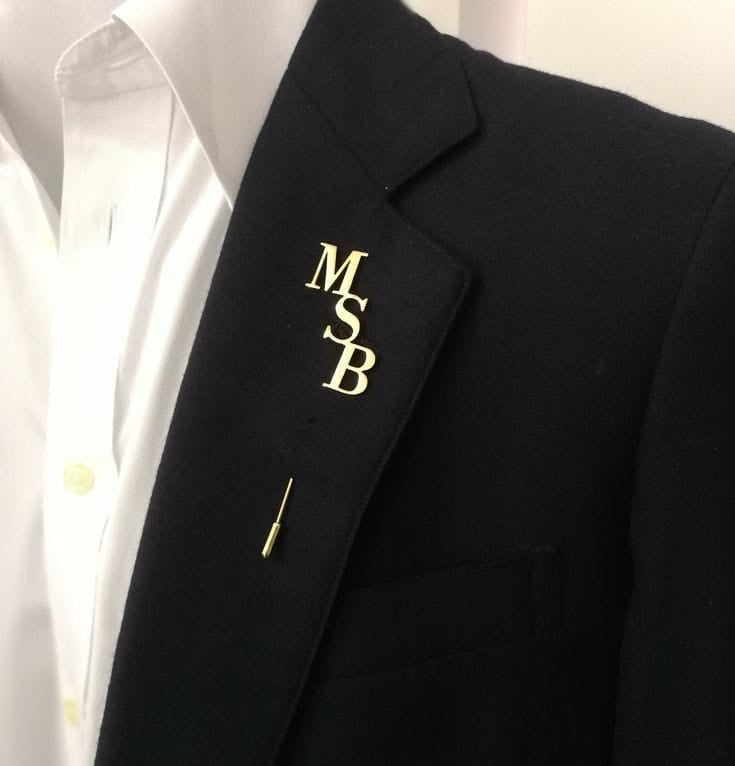 Customized name coat pin by Classic Collection – photo 4